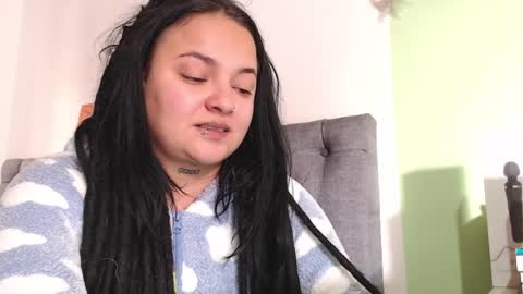 BiaBia online show from 12/25/24, 09:22