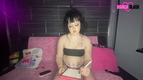 Snapshot of biablack chatting on 12/12/24, 03:54 Bianca Black online show from 12/12/24, 03:54