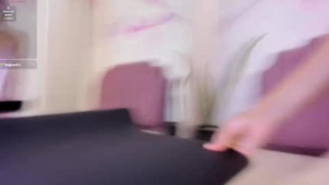 Snapshot of bianca_angel_ chatting on 02/04/26, 06:36 bianca_angel_ online show from 02/04/26, 06:36