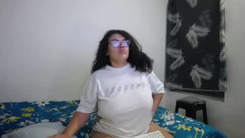 Snapshot of bianca_boobs chatting on 06/14/26, 09:44 Bianca Tuesday to Sunday from 2am to 6am UTC-5 online show from 06/14/26, 09:44