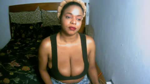 Snapshot of bianca_ebony chatting on 04/05/26, 08:22 bianca ebony online show from 04/05/26, 08:22
