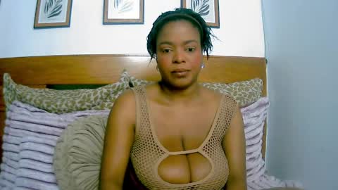 Snapshot of bianca_ebony chatting on 06/06/26, 10:47 bianca ebony online show from 06/06/26, 10:47