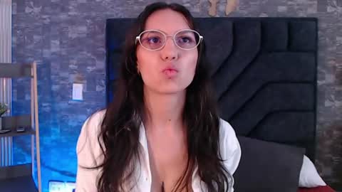 Bianca online show from 06/29/26, 01:11