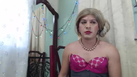 Snapshot of bianca_vega chatting on 01/14/25, 06:49 Bianca Vega online show from 01/14/25, 06:49