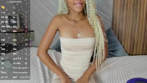 biancaa__18 online show from 11/29/25, 08:34