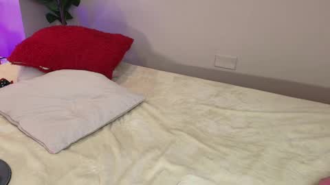 biancaa__18 online show from 03/28/26, 07:57
