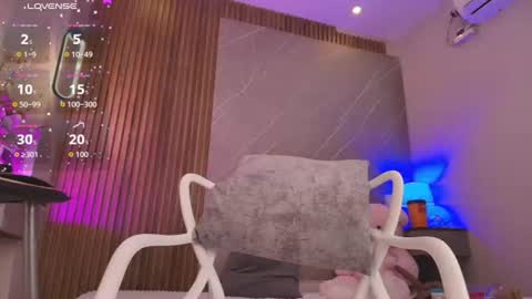 biancaa__18 online show from 06/23/26, 07:45