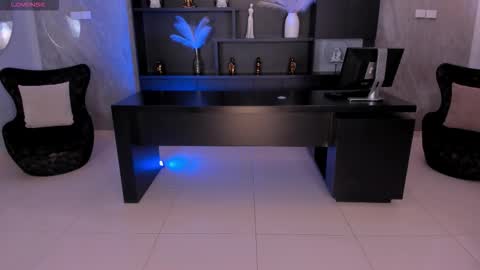 Bianca Pierce online show from 12/19/25, 01:29