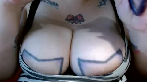 bianca online show from 11/28/25, 12:52