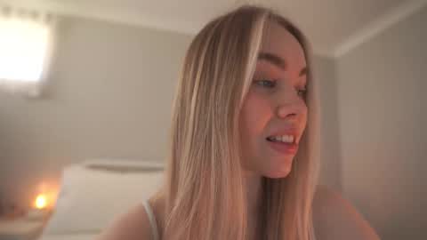 Bibi online show from 11/12/25, 02:45