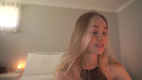 Bibi online show from 12/19/25, 02:29