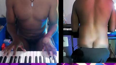 Snapshot of bicepsandfrot chatting on 11/26/25, 04:35 BicepsandFrot online show from 11/26/25, 04:35