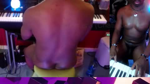 Snapshot of bicepsandfrot chatting on 02/15/26, 07:51 BicepsandFrot online show from 02/15/26, 07:51