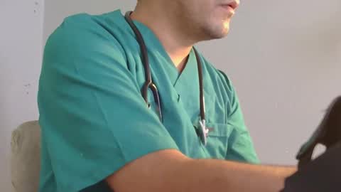 Snapshot of bidoc74 chatting on 09/27/25, 07:57 bidoc74 online show from 09/27/25, 07:57