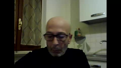 Snapshot of big23italy chatting on 11/20/25, 07:13 big23italy online show from 11/20/25, 07:13