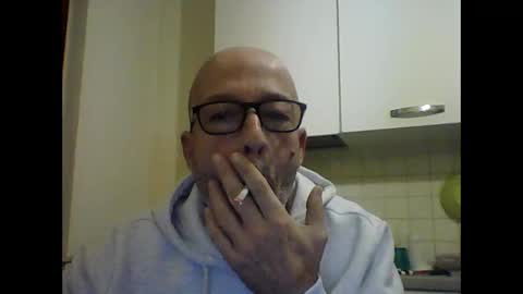 Snapshot of big23italy chatting on 01/07/26, 06:05 big23italy online show from 01/07/26, 06:05