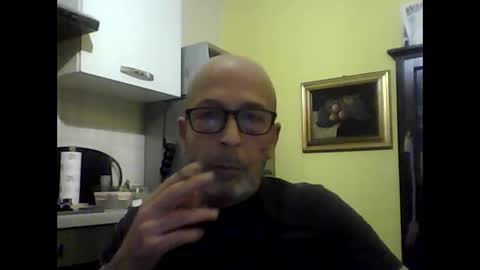 Snapshot of big23italy chatting on 02/25/26, 12:04 big23italy online show from 02/25/26, 12:04