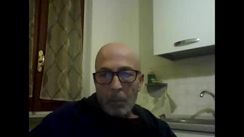 Snapshot of big23italy chatting on 03/16/26, 07:29 big23italy online show from 03/16/26, 07:29