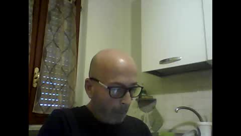 Snapshot of big23italy chatting on 04/18/26, 10:08 big23italy online show from 04/18/26, 10:08