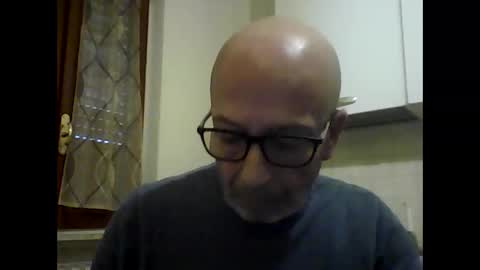 Snapshot of big23italy chatting on 04/22/26, 09:22 big23italy online show from 04/22/26, 09:22