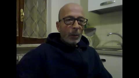 Snapshot of big23italy chatting on 05/18/26, 05:52 big23italy online show from 05/18/26, 05:52