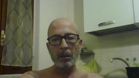 Snapshot of big23italy chatting on 07/21/26, 07:05 big23italy online show from 07/21/26, 07:05