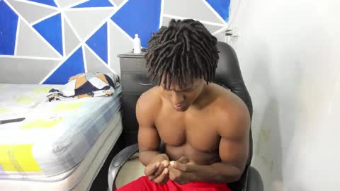 big_black11 online show from 12/19/25, 12:23