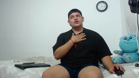Snapshot of big_boyhot_ chatting on 07/18/26, 05:44 big_boyhot_ online show from 07/18/26, 05:44