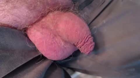 Snapshot of big_bums_4me chatting on 10/10/25, 04:50 Big Bums 4me online show from 10/10/25, 04:50