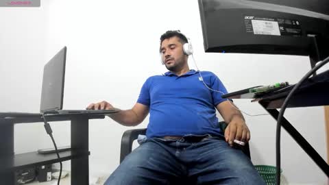 Snapshot of big_dad69 chatting on 01/10/26, 05:09 Tommy online show from 01/10/26, 05:09