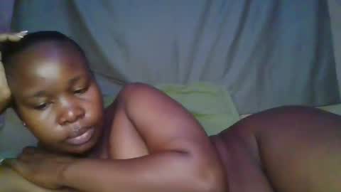 Snapshot of big_diva chatting on 09/21/25, 01:07 big_diva online show from 09/21/25, 01:07