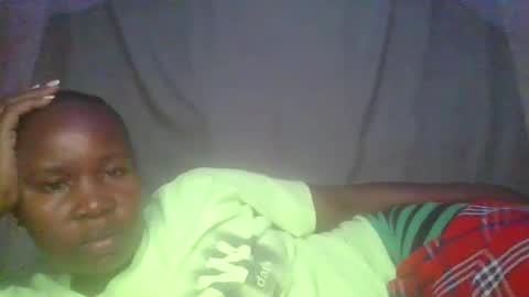 Snapshot of big_diva chatting on 09/21/25, 05:47 big_diva online show from 09/21/25, 05:47