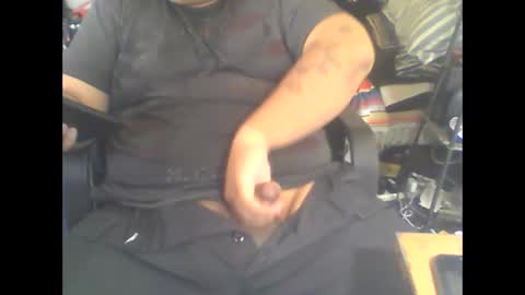Snapshot of big_juicy689 chatting on 10/01/25, 06:25 Big Lex online show from 10/01/25, 06:25