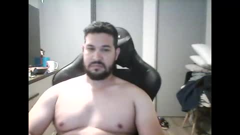 Snapshot of big_latin_boy_full_cum chatting on 12/11/24, 12:44 latinBoyHuge online show from 12/11/24, 12:44