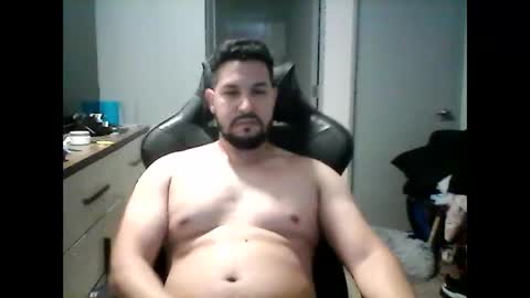 Snapshot of big_latin_boy_full_cum chatting on 12/18/24, 01:12 latinBoyHuge online show from 12/18/24, 01:12