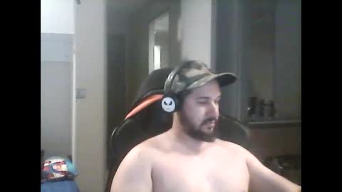 Snapshot of big_latin_boy_full_cum chatting on 04/06/26, 06:31 latinBoyHuge online show from 04/06/26, 06:31