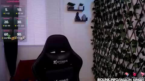 Snapshot of big_master26 chatting on 11/12/25, 11:32 Jasson online show from 11/12/25, 11:32