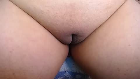 Snapshot of big_pussy18 chatting on 11/06/25, 12:39 candy online show from 11/06/25, 12:39