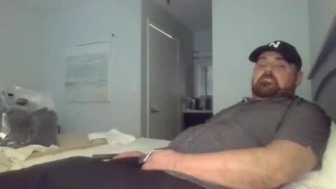 Snapshot of big_thick_bearded_daddy chatting on 01/11/26, 06:35 big_thick_bearded_daddy online show from 01/11/26, 06:35