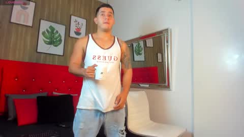 Tylerr online show from 11/18/25, 08:13