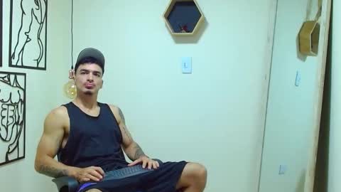 Big valentinHunk online show from 12/21/25, 04:58