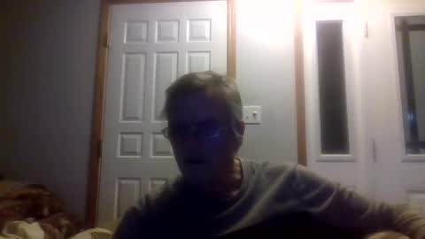 Snapshot of bigalnoone chatting on 10/21/25, 04:24 bigalnoone online show from 10/21/25, 04:24