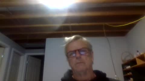 Snapshot of bigalnoone chatting on 11/30/25, 01:20 bigalnoone online show from 11/30/25, 01:20