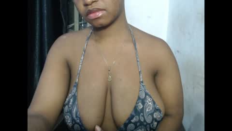 Snapshot of bigassdrip chatting on 07/13/26, 07:27 bigassdrip online show from 07/13/26, 07:27