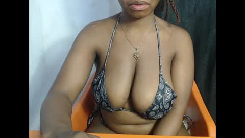 Snapshot of bigassdrip chatting on 07/29/26, 12:42 bigassdrip online show from 07/29/26, 12:42