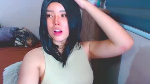 Snapshot of bigassslutdoll chatting on 12/13/24, 03:21 Mia online show from 12/13/24, 03:21