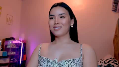 Snapshot of bigassslutdoll chatting on 01/20/25, 01:53 Mia online show from 01/20/25, 01:53