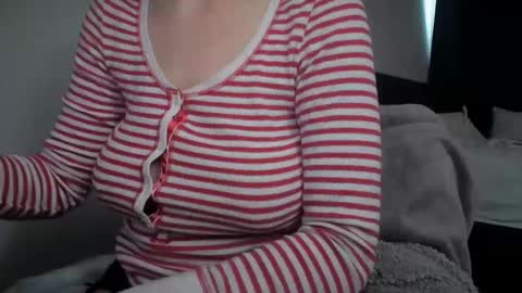 Snapshot of bigb00tyjudi chatting on 02/11/26, 07:52 bigb00tijudy online show from 02/11/26, 07:52