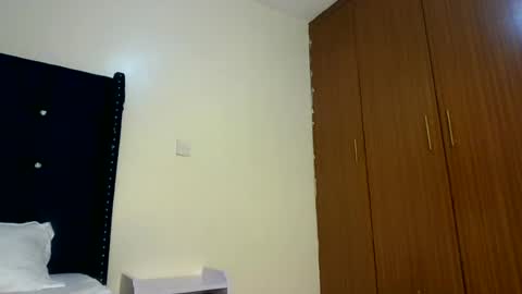 bigbaby004 online show from 06/24/26, 08:41
