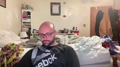 Snapshot of bigbackmuscles1296 chatting on 09/16/25, 01:06 Mr. Muscle Monster online show from 09/16/25, 01:06